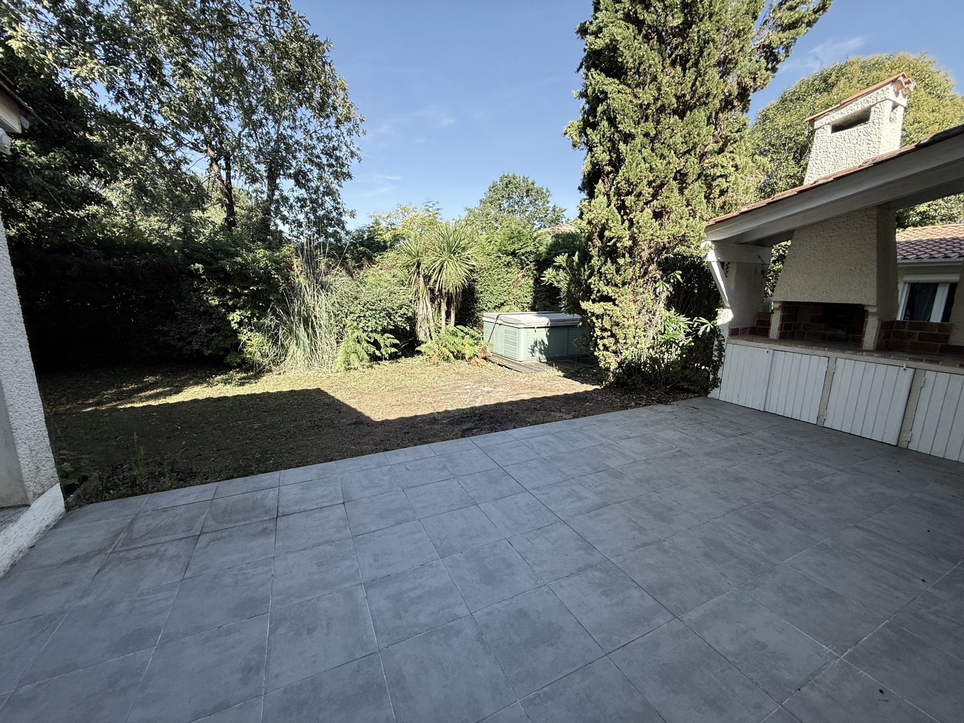 Maison à louer, 204m², Saint-Aubin-de-Médoc