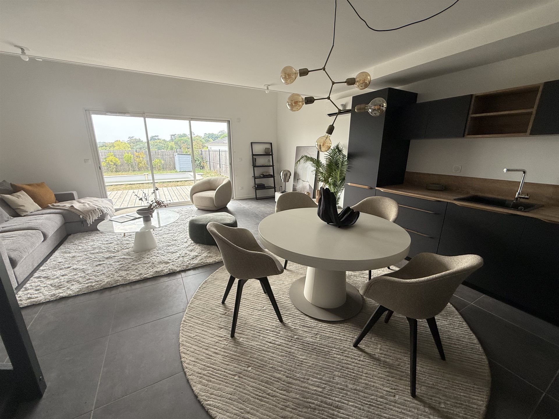 Maison à vendre, 121m², Artigues-près-Bordeaux