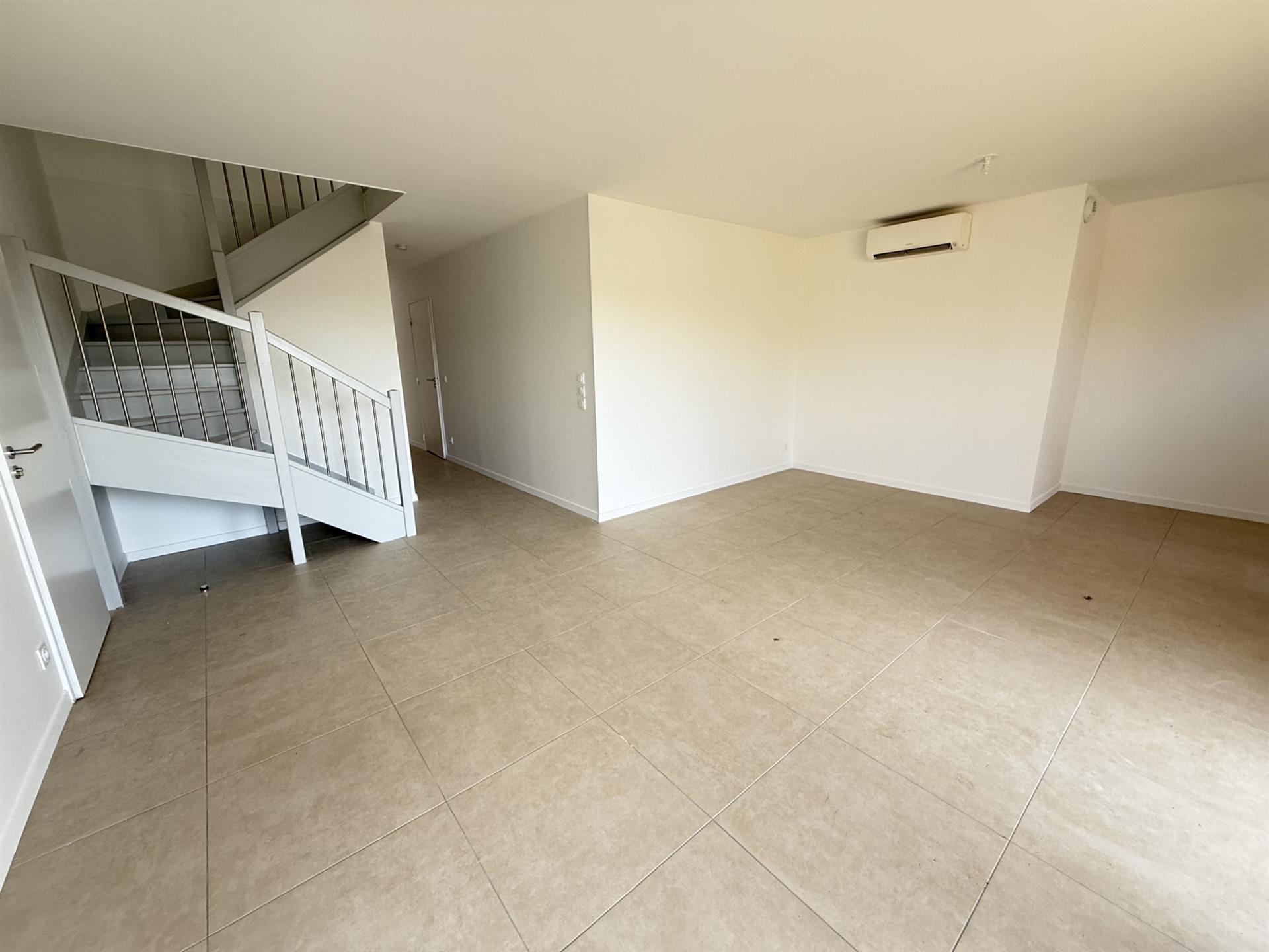 Maison à vendre, 110m², Artigues-près-Bordeaux