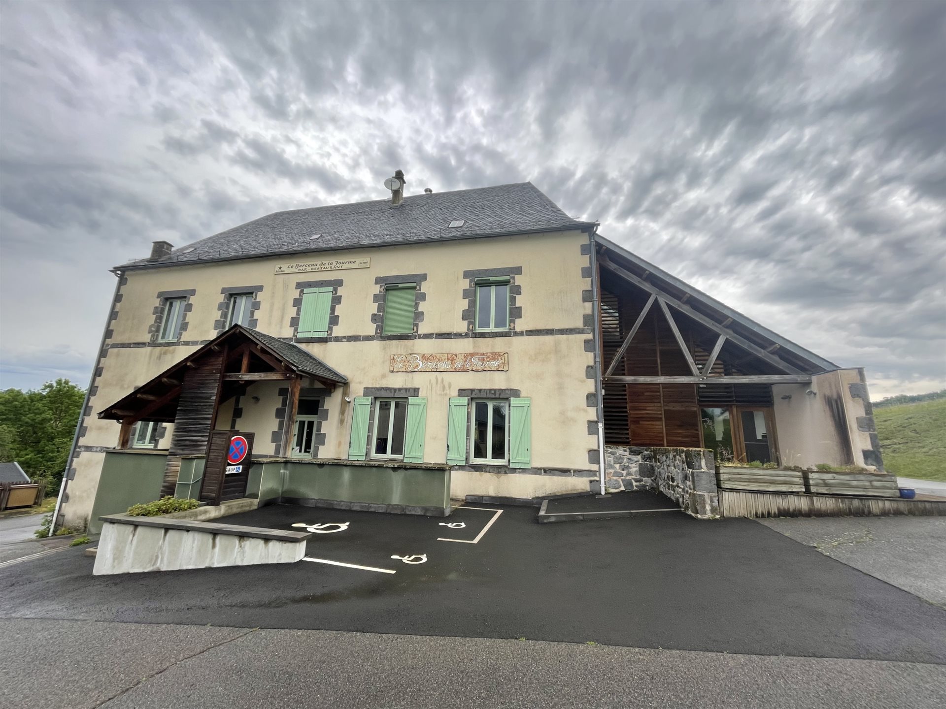 Maison à vendre, 165m², La Tour-d'Auvergne