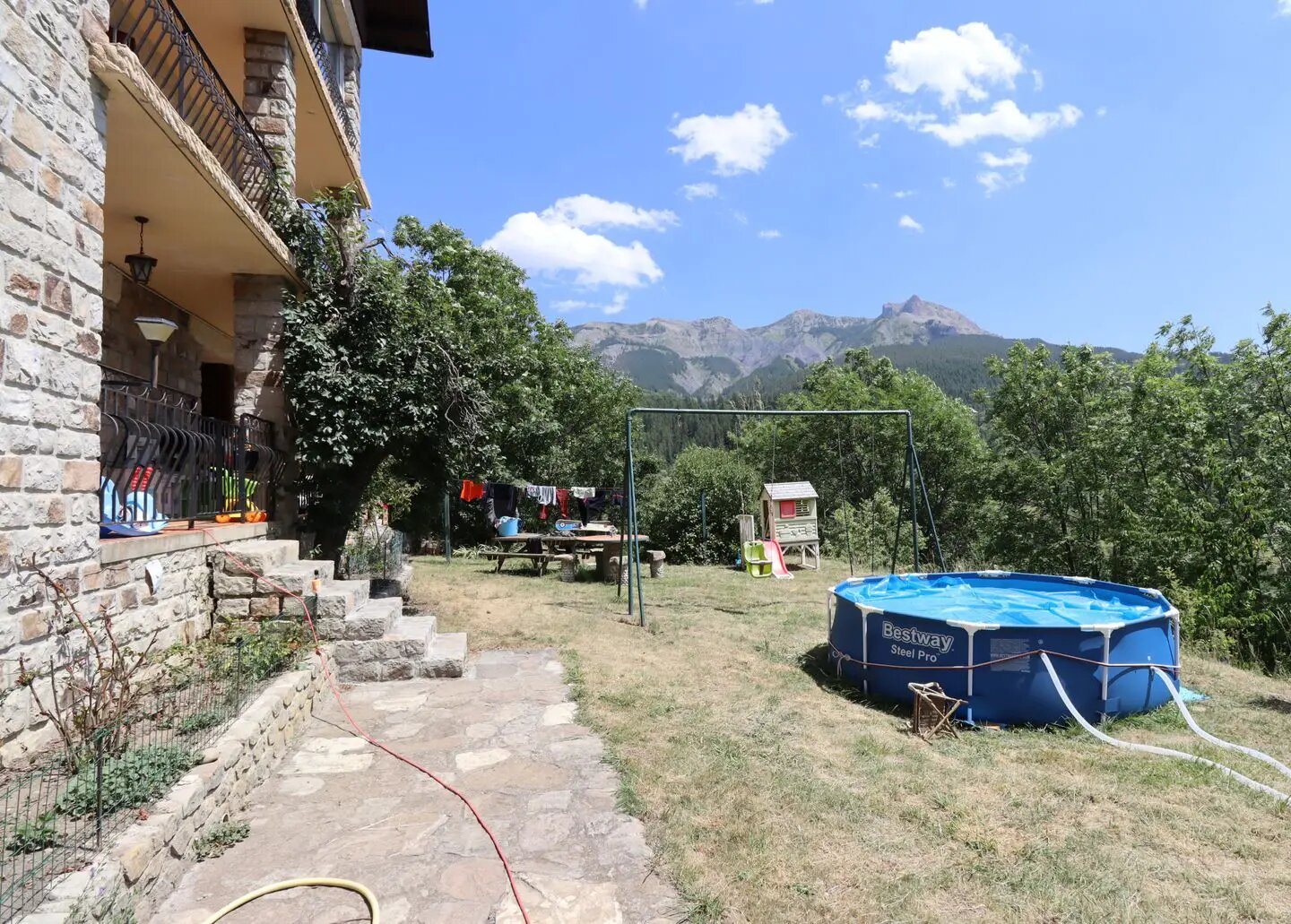 Maison à vendre, 368m², Allos