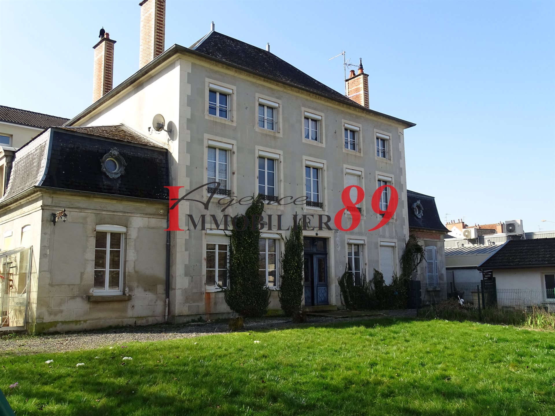 Maison à vendre, 322m², Châtillon-sur-Seine
