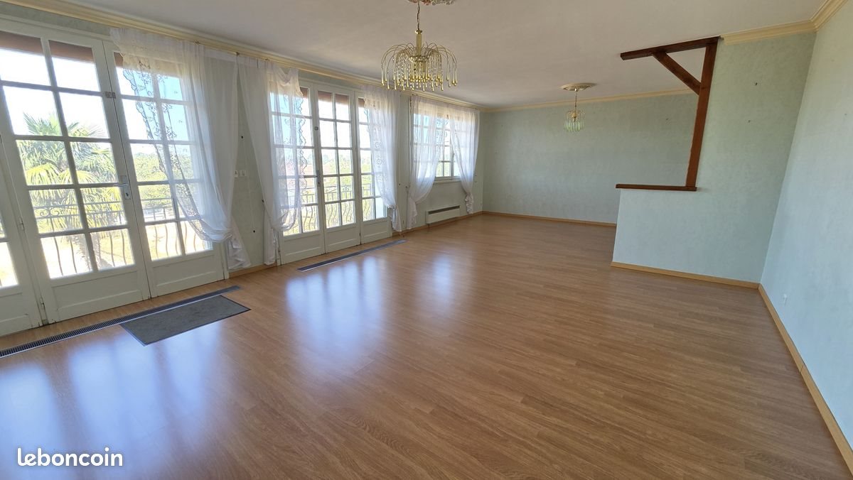 Maison à vendre, 143m², Bourbon-l'Archambault