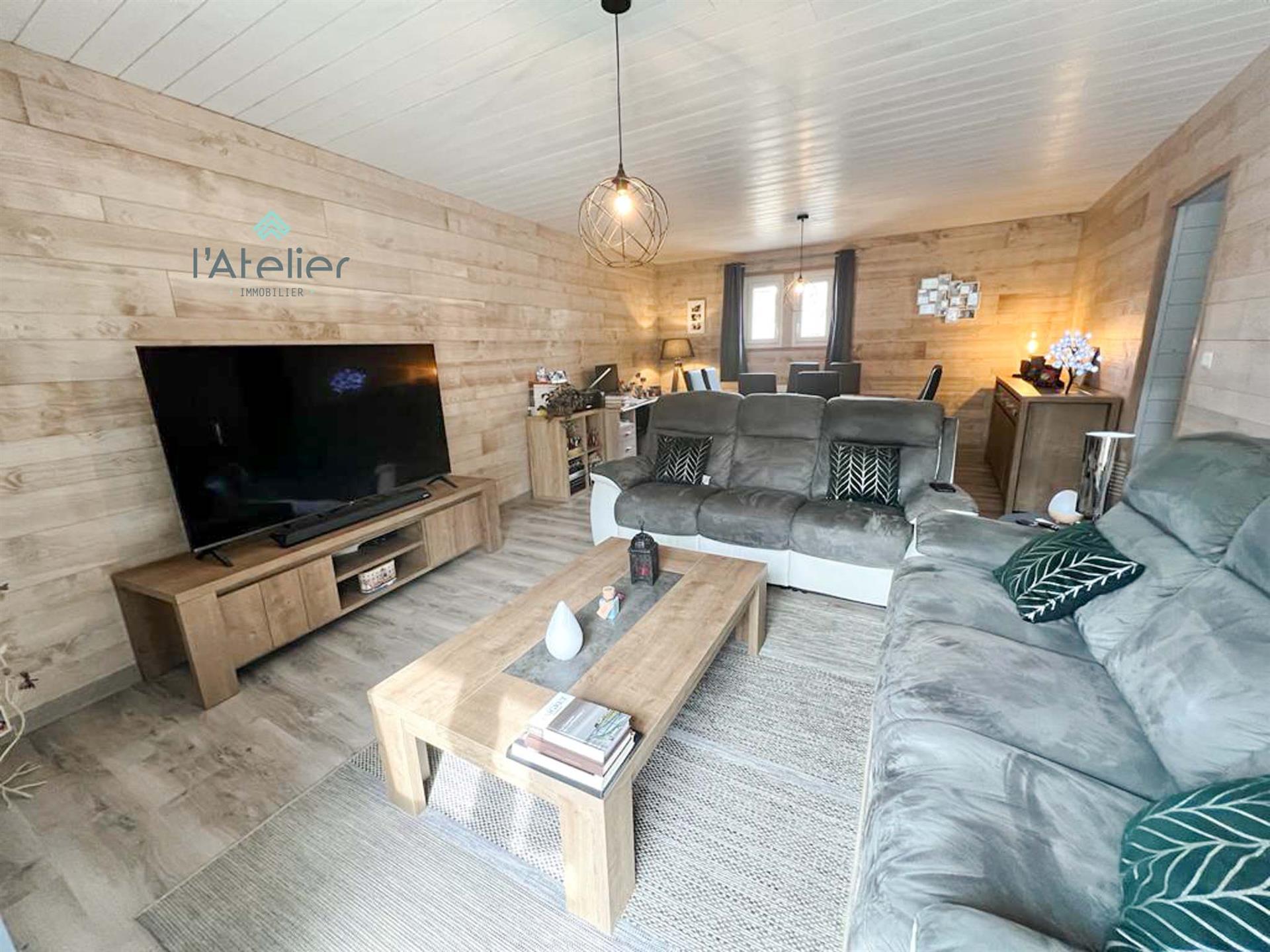 Maison à vendre, 165m², Sailhan