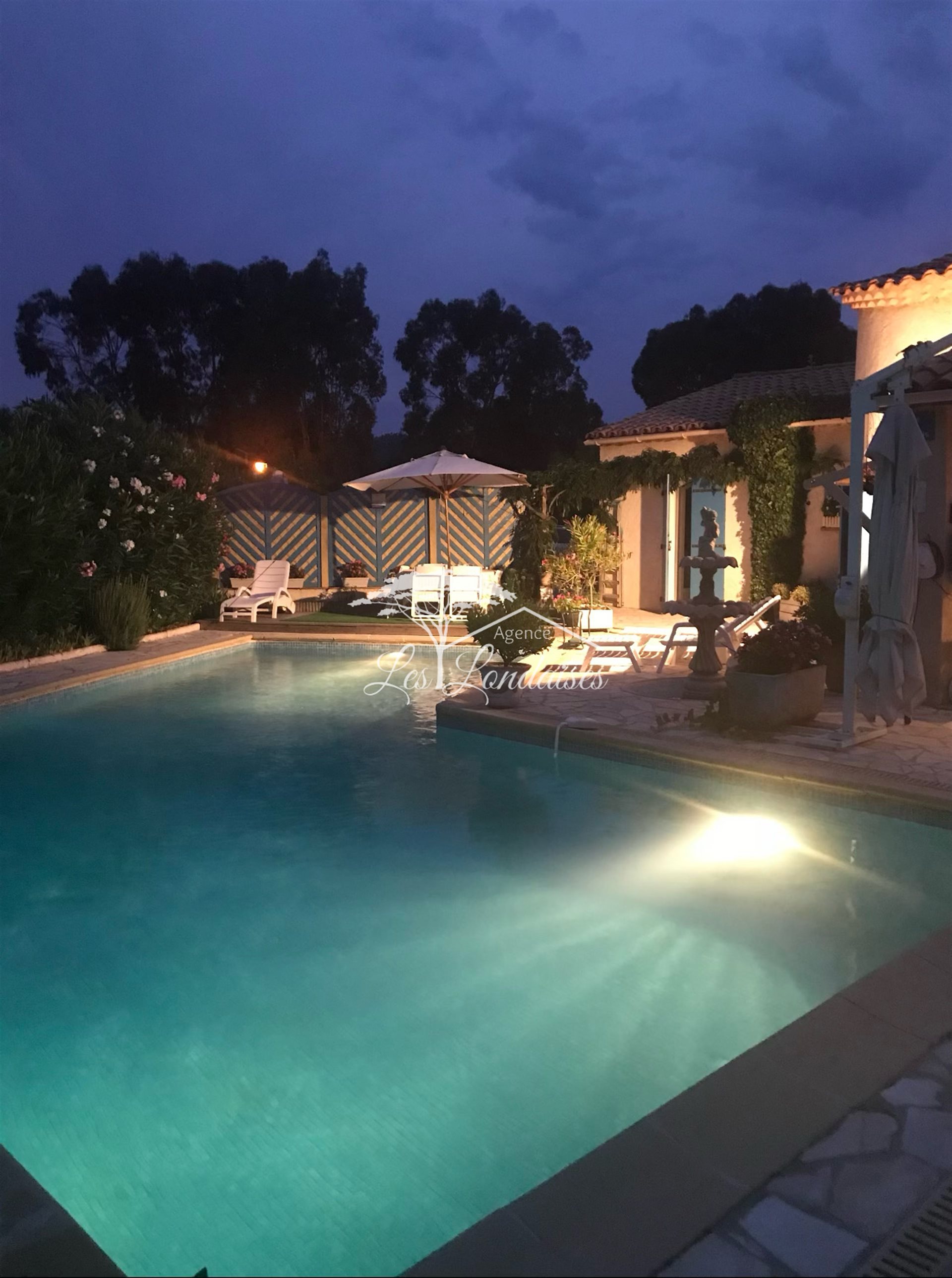 Maison à vendre, 120m², La Londe-les-Maures