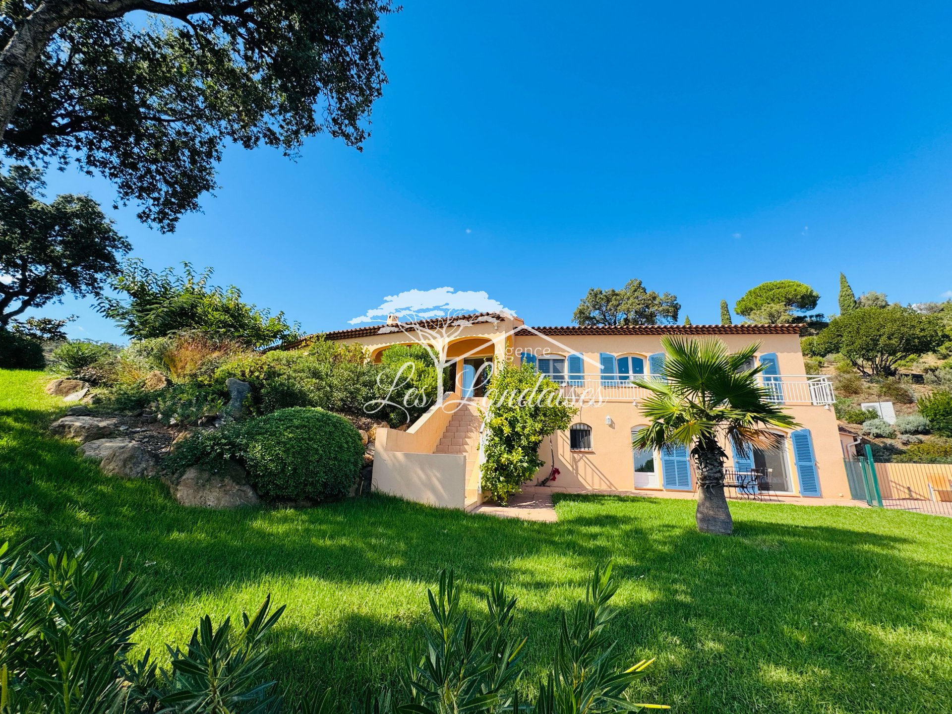 Maison à vendre, 252m², La Londe-les-Maures