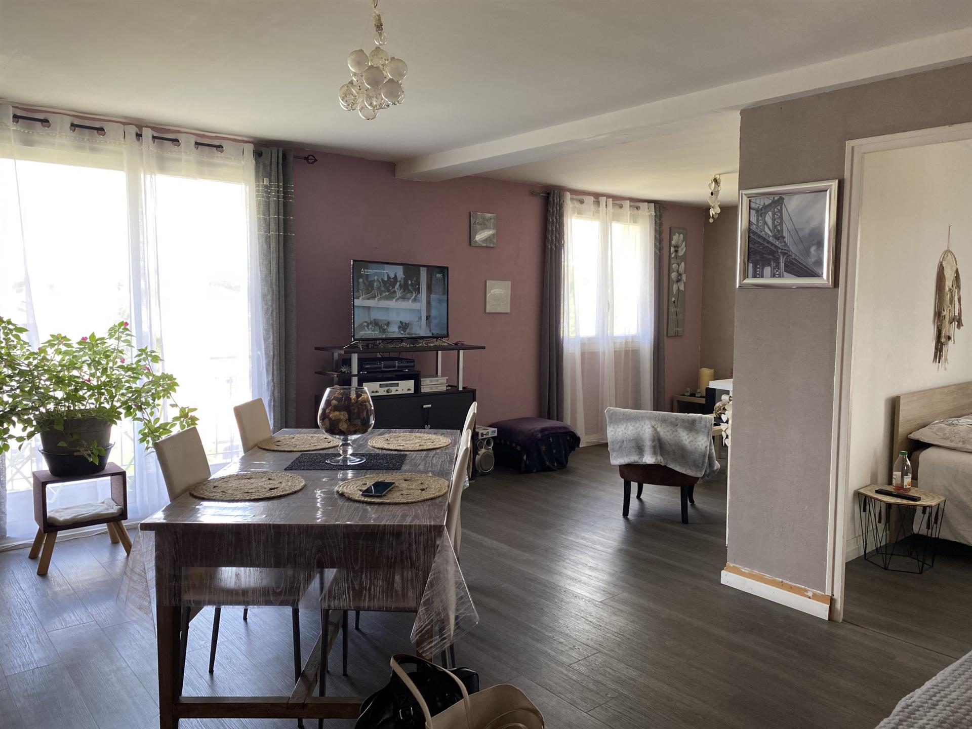 Appartement à vendre, 102m², Boulazac