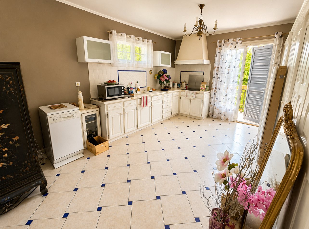 Maison à vendre, 197m², Antonne-et-Trigonant