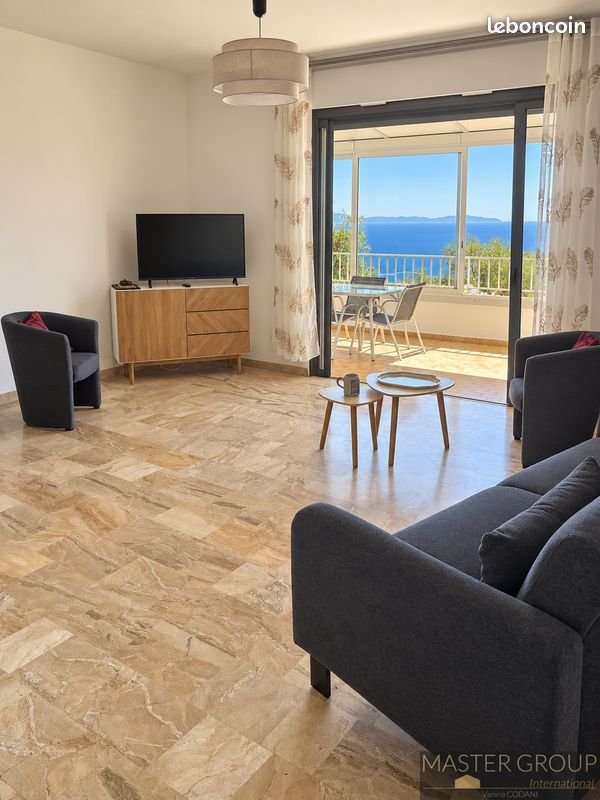 Appartement à louer, 75m², Ajaccio