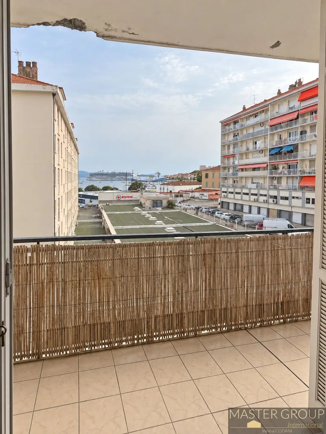 Appartement à louer, 71m², Ajaccio