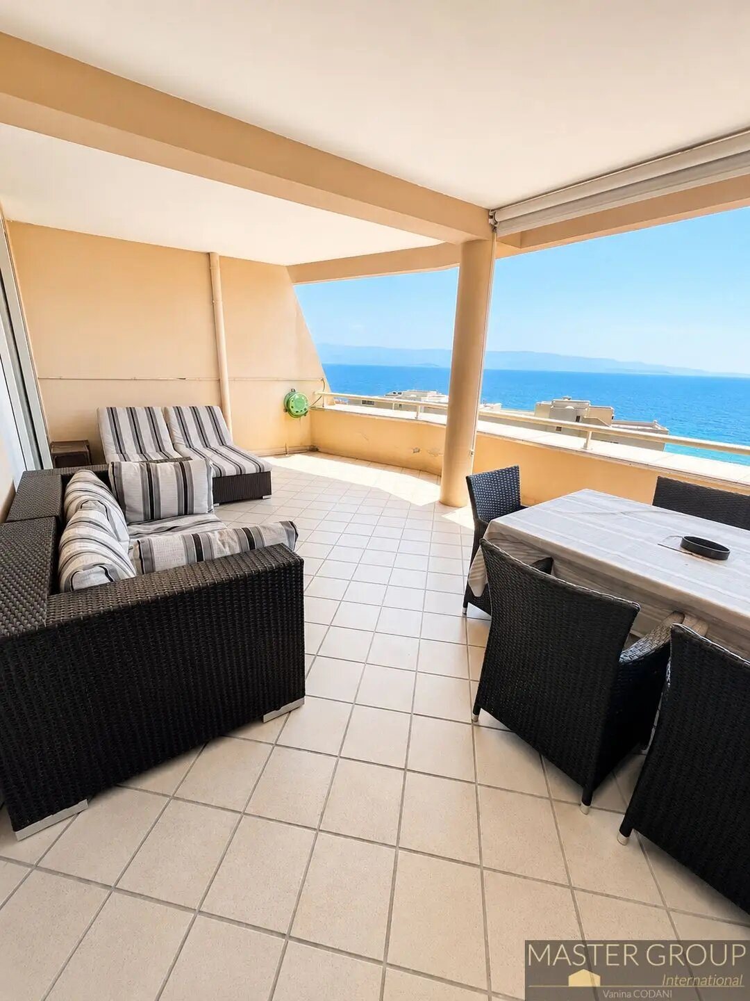 Appartement à louer, 88m², Ajaccio