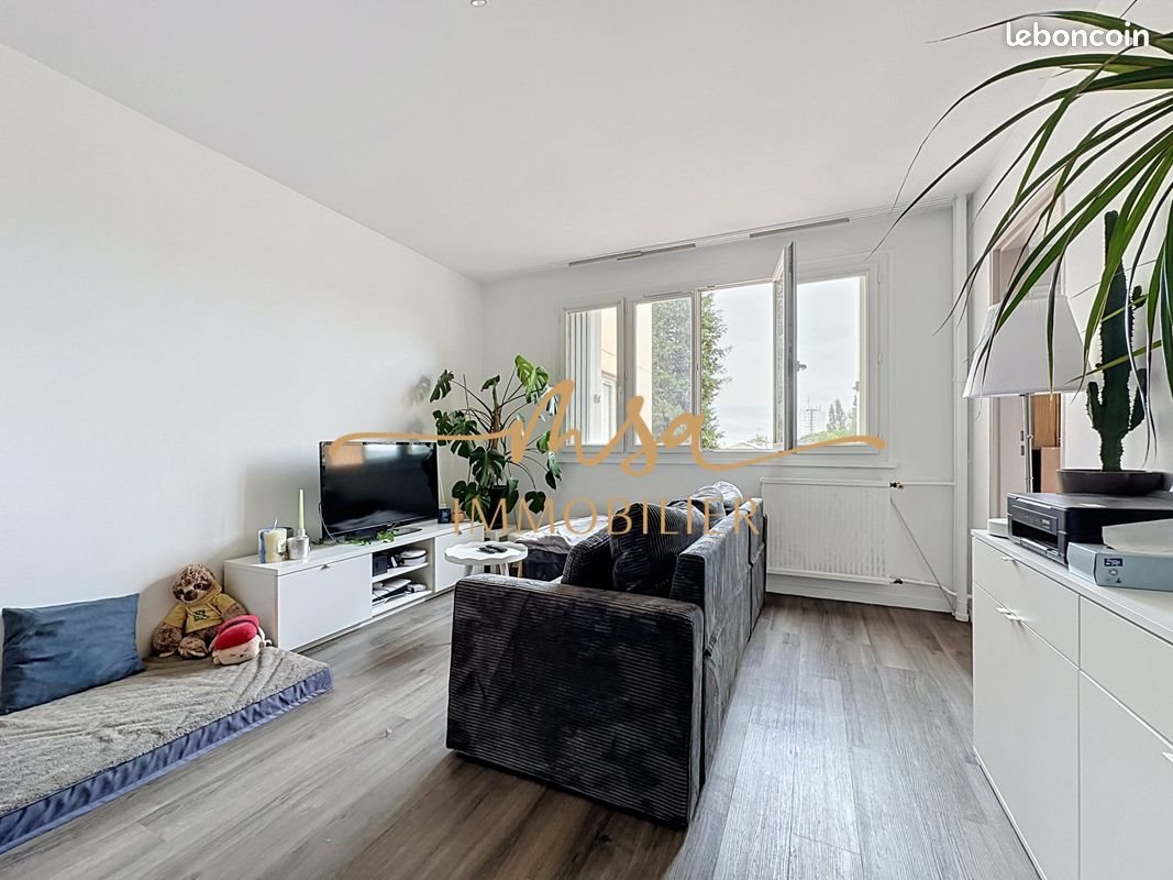 Appartement à louer, 51m², Canteleu