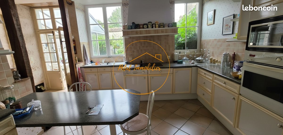Maison à vendre, 198m², Beaugency