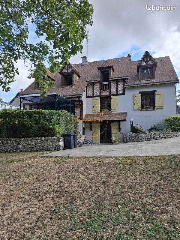 Maison à vendre, 182m², Tavers