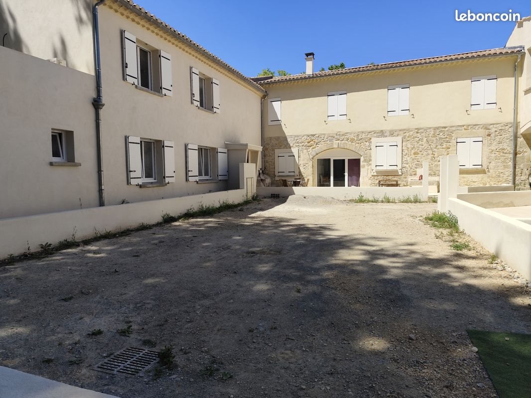 Appartement à vendre, 95m², Jonquières-Saint-Vincent