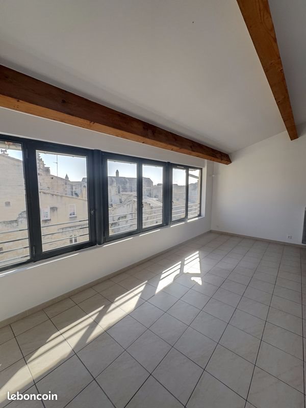 Appartement à louer, 83m², Beaucaire
