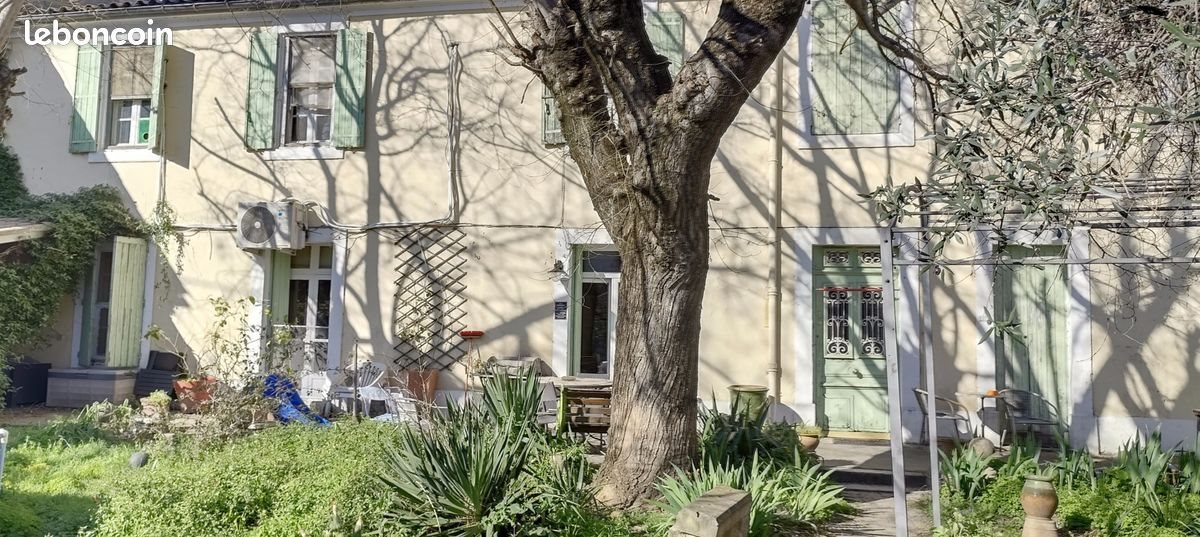 Maison à vendre, 310m², Redessan