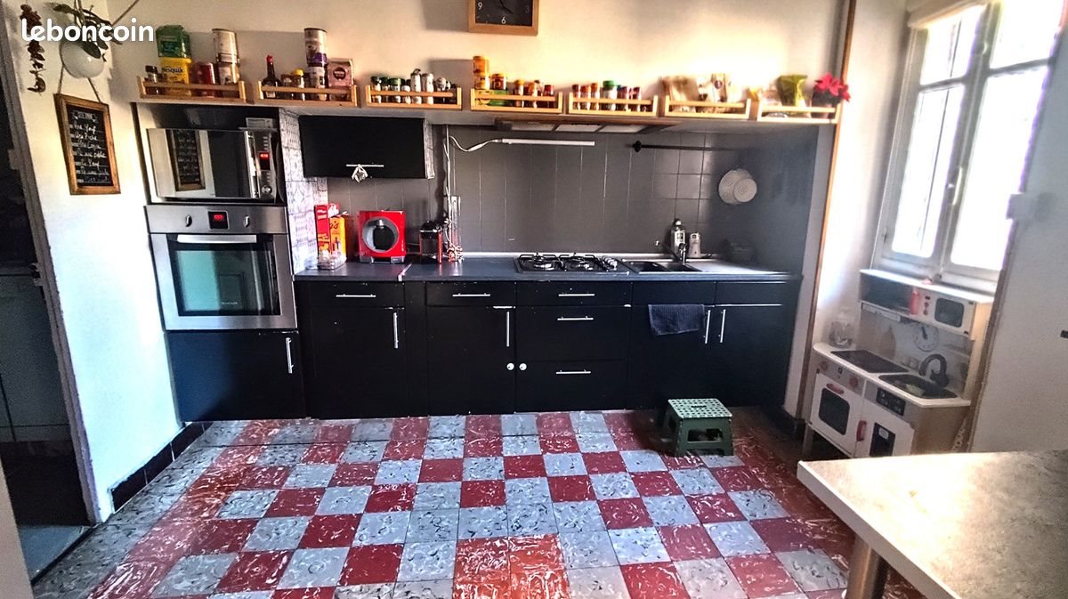 Maison à vendre, 310m², Redessan