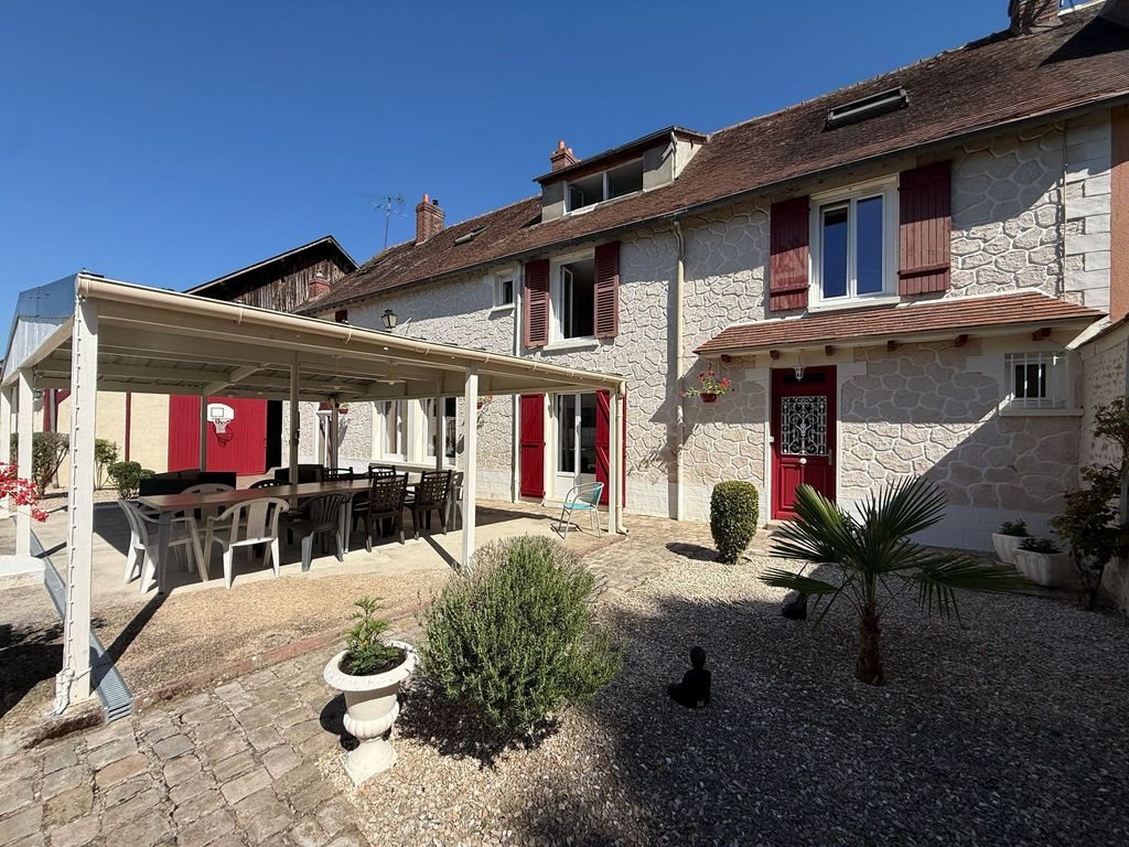 Maison à vendre, 243m², Angerville