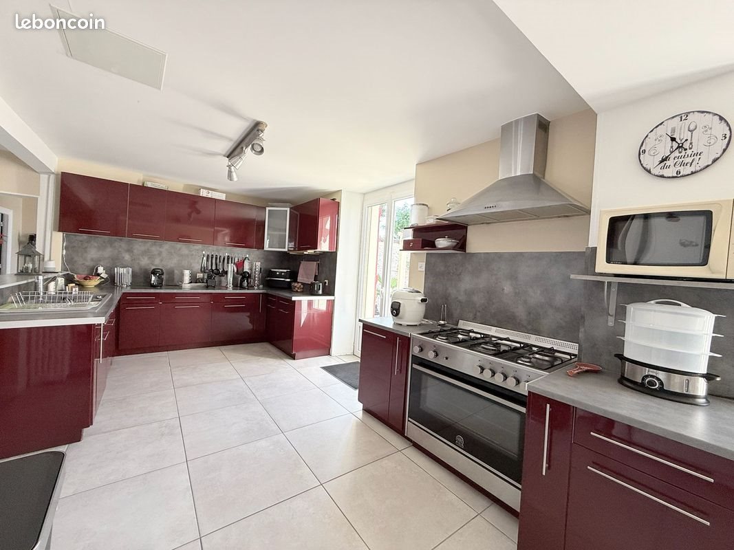 Maison à vendre, 243m², Angerville