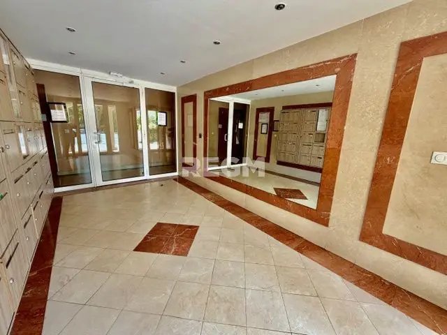 Appartement à vendre, 81m², Saint-Fargeau-Ponthierry