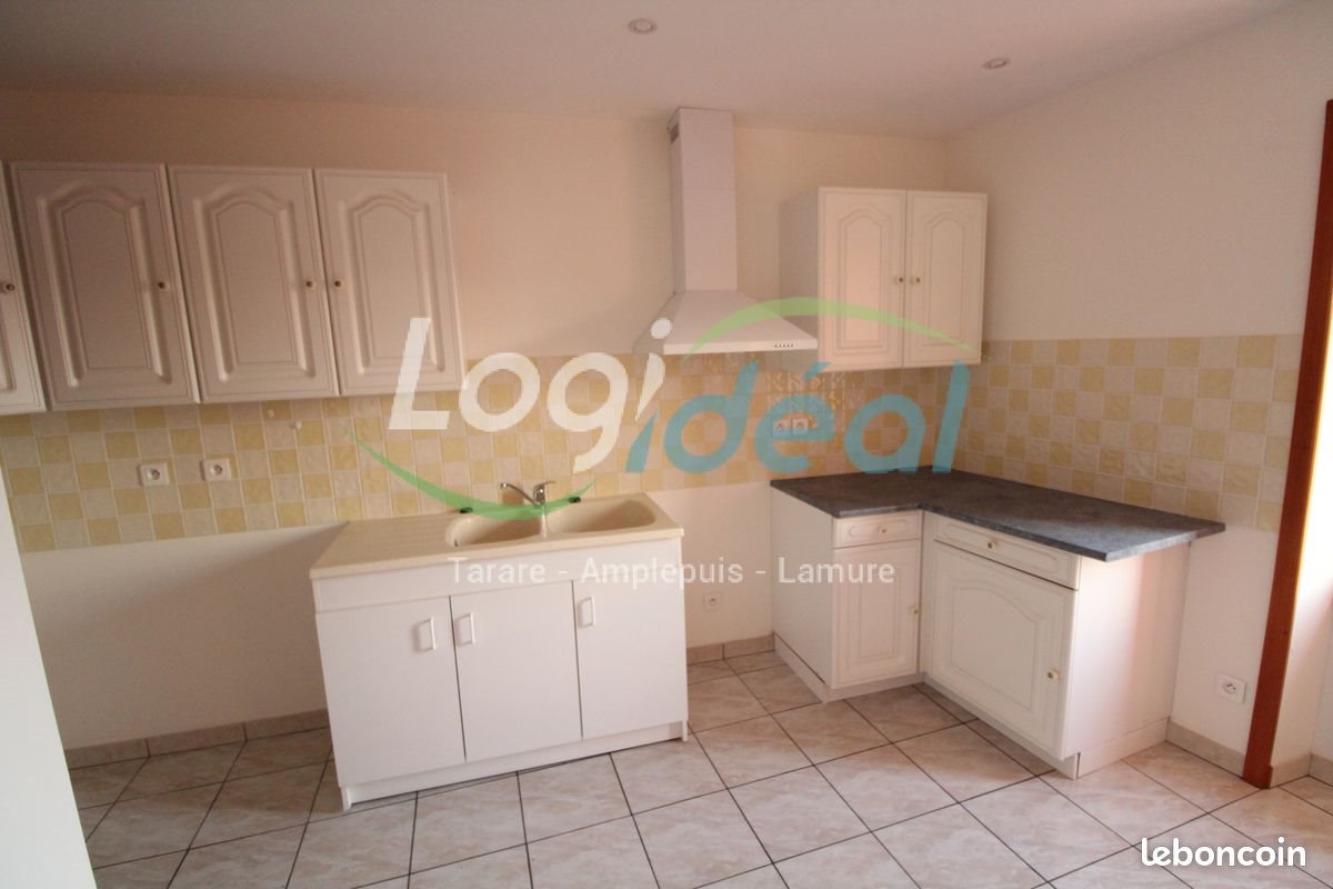 Appartement à louer, 55m², Amplepuis