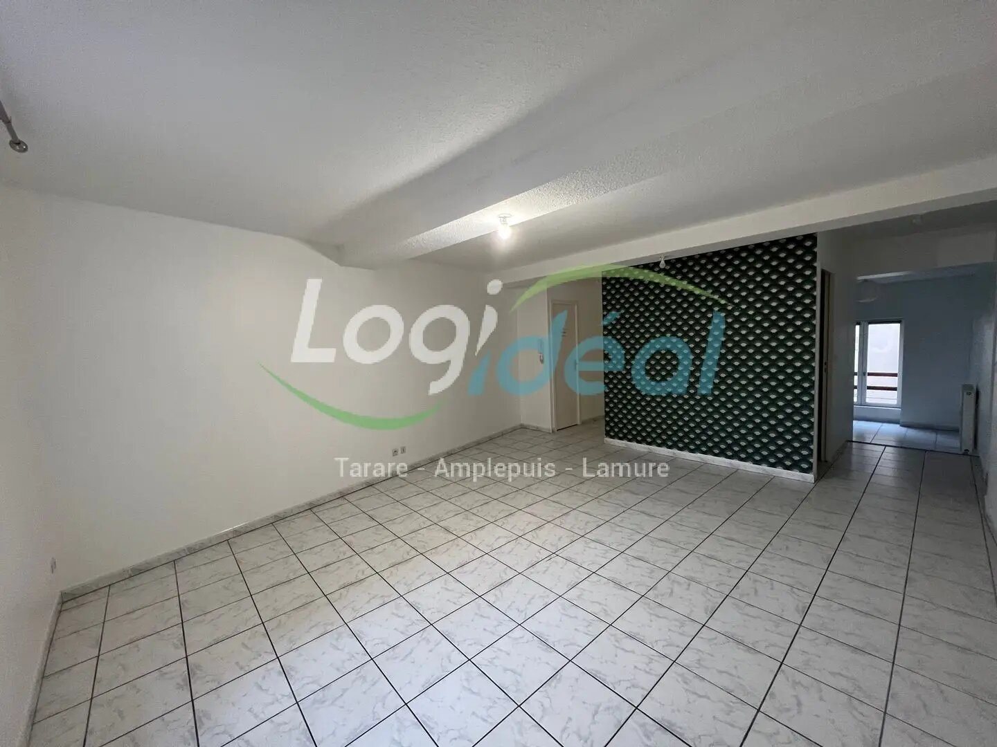 Appartement à louer, 86m², Saint-Vincent-de-Reins
