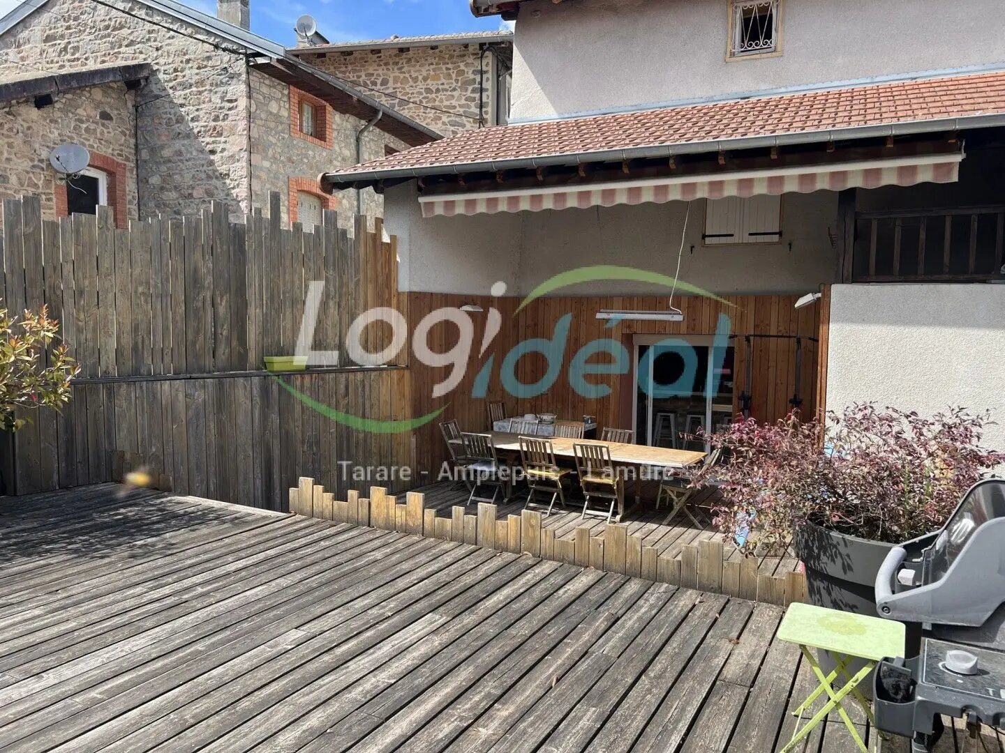 Maison à vendre, 263m², Cublize