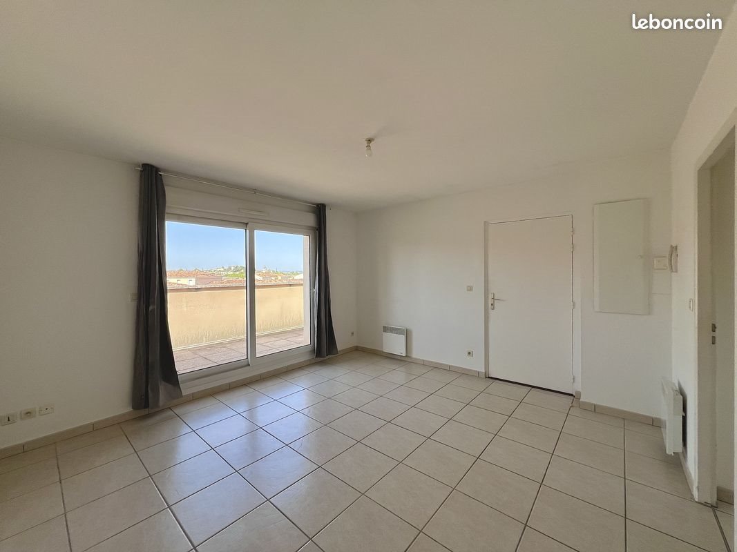 Appartement à louer, 51m², Saint-Paul-Trois-Châteaux