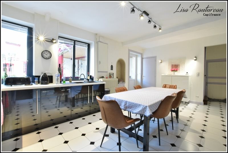 Maison à vendre, 360m², Vieillevigne