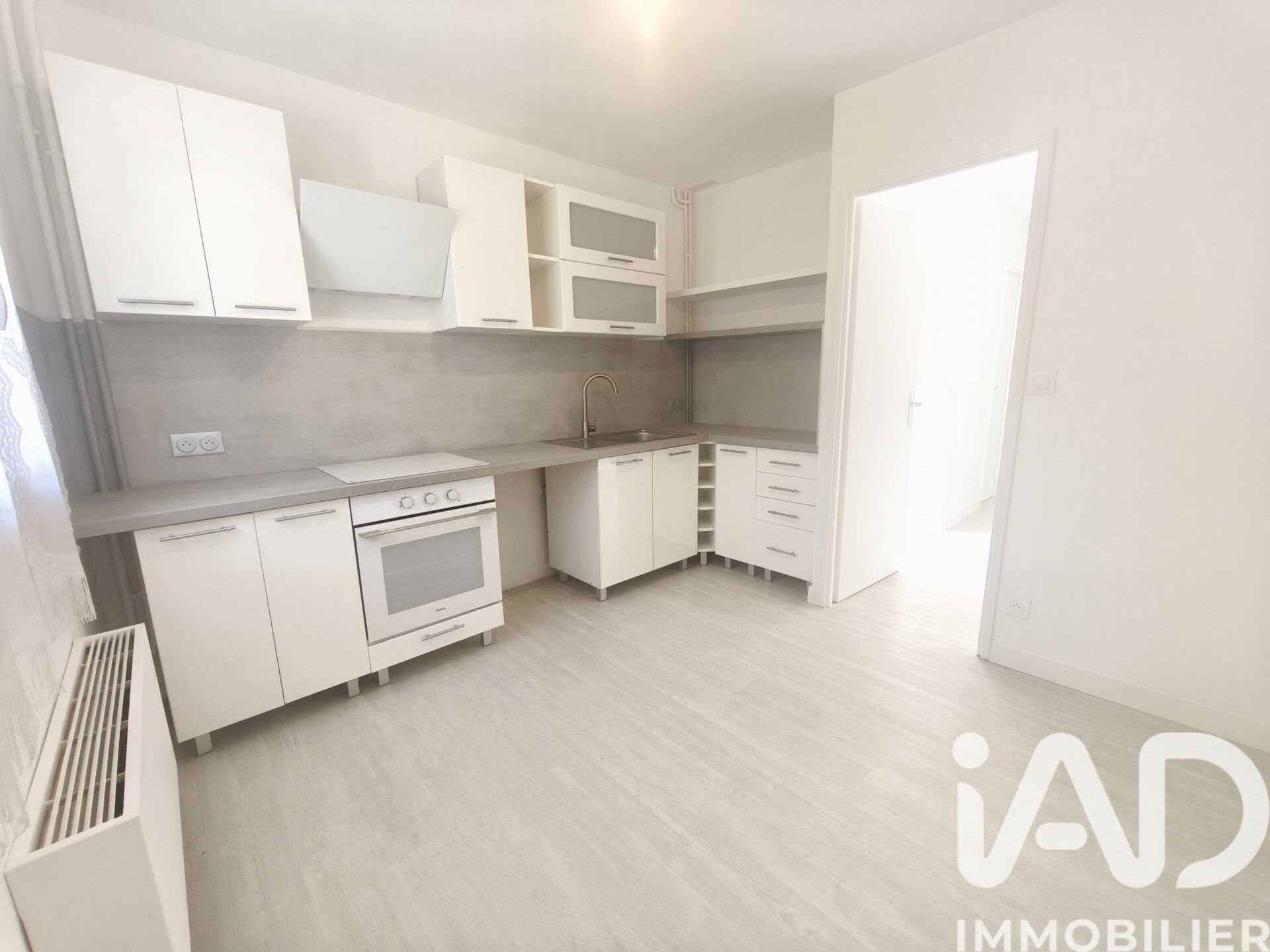 Maison à vendre, 92m², Laval