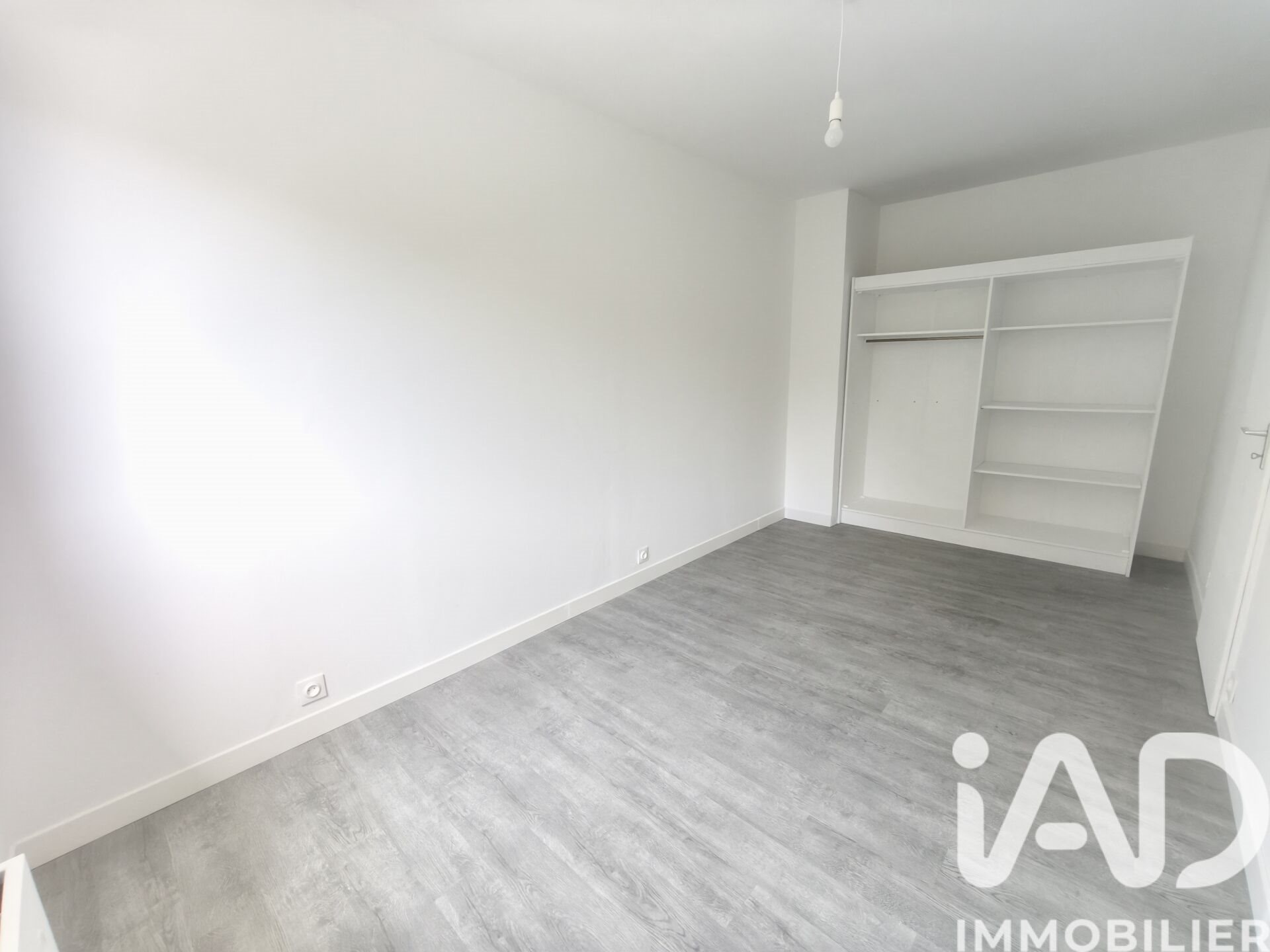 Maison à vendre, 92m², Laval