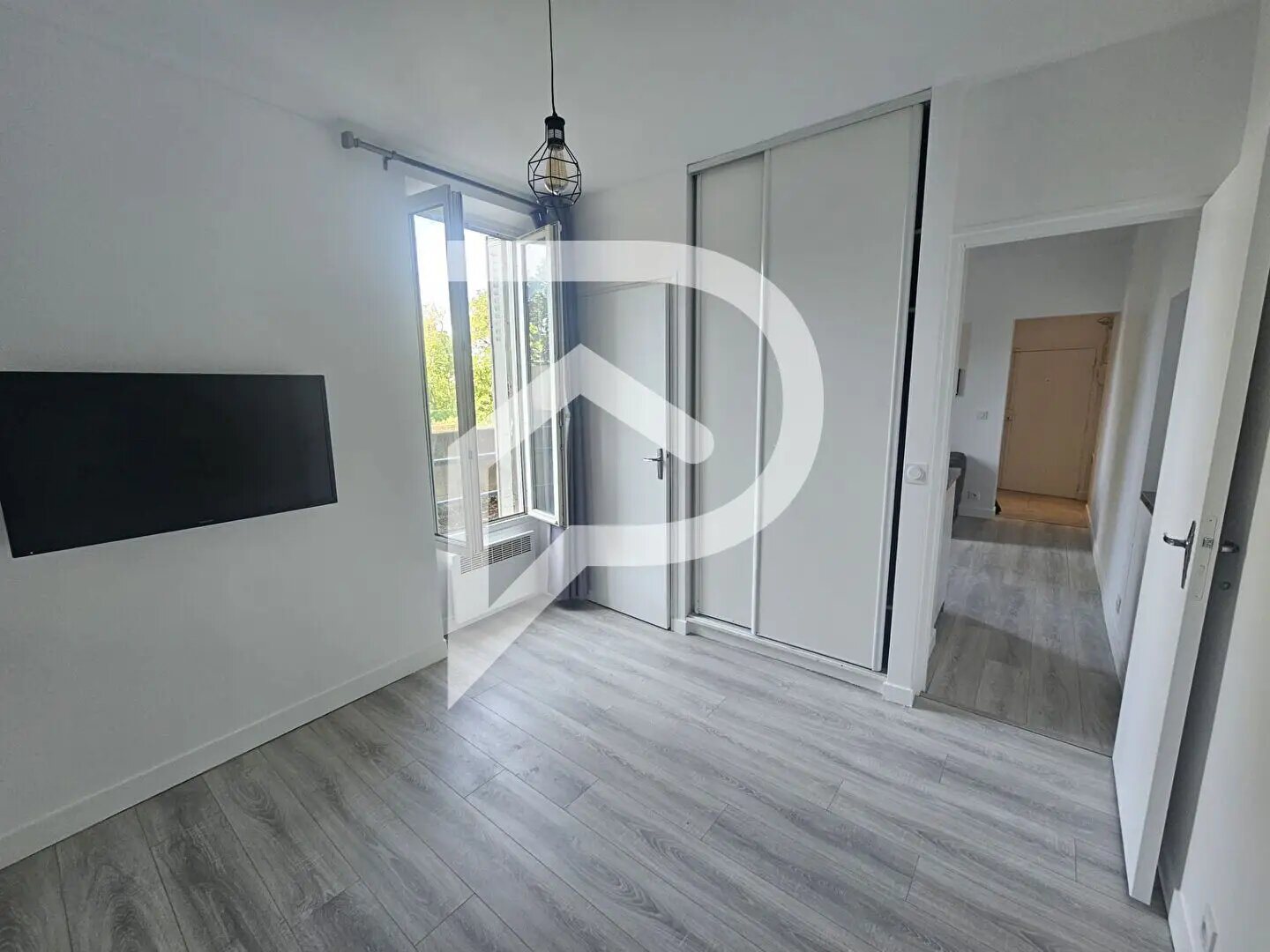 Appartement à louer, 23m², Saint-Maurice