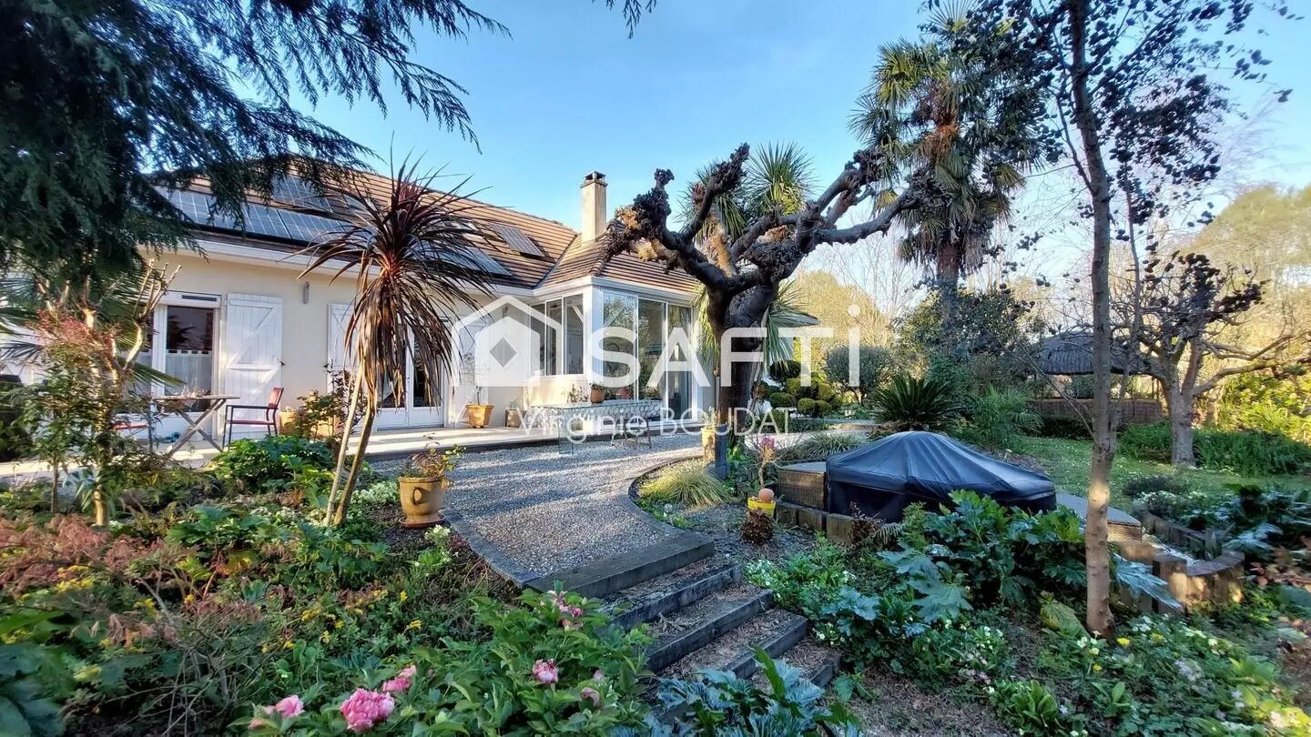 Maison à vendre, 179m², Lons