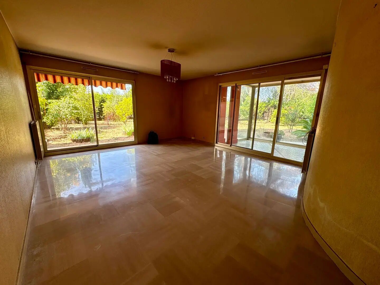 Appartement à vendre, 94m², Saint-Laurent-du-Var