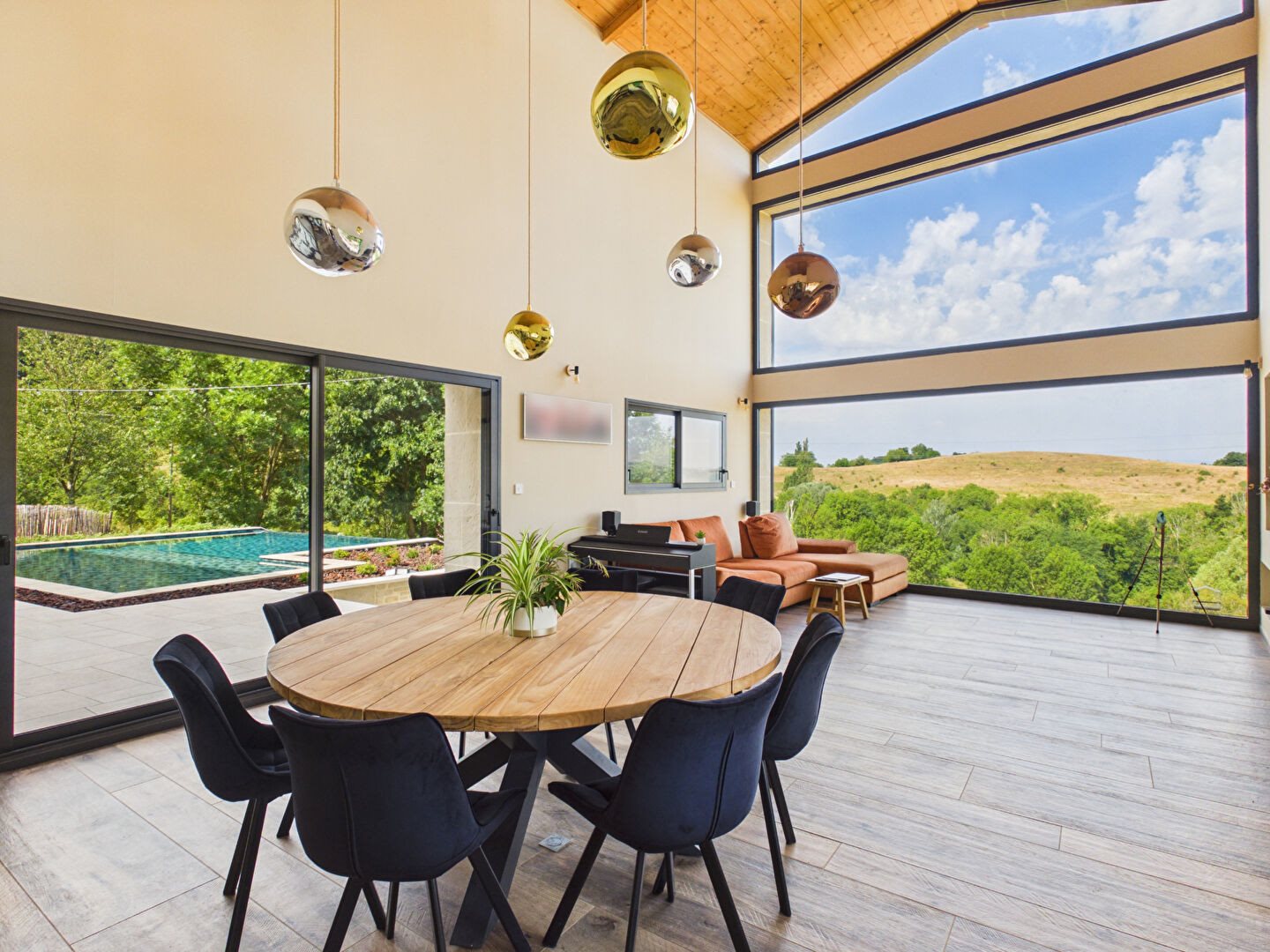Maison à vendre, 366m², Saint-Donat-sur-l'Herbasse