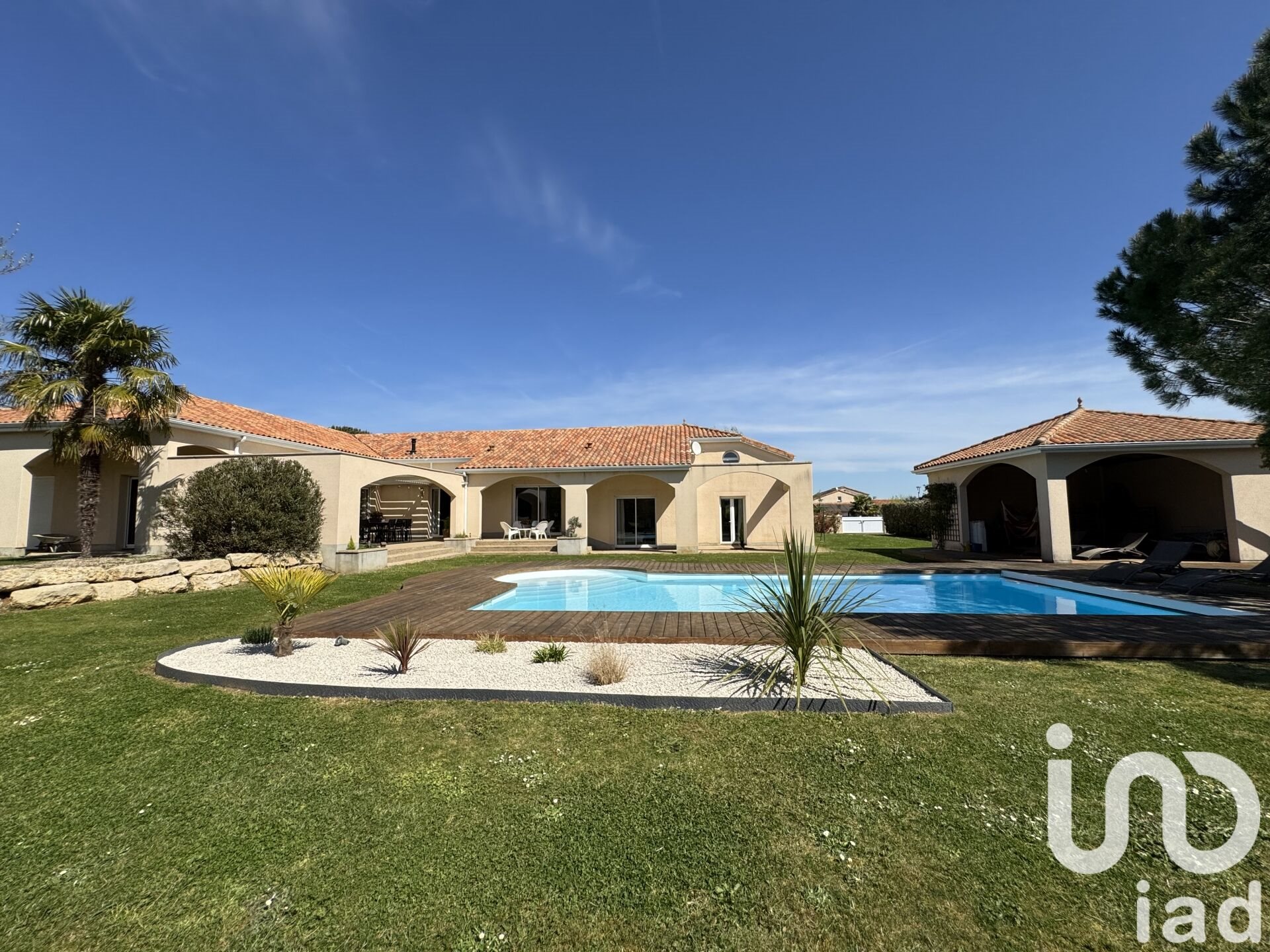 Maison à vendre, 260m², Buxerolles