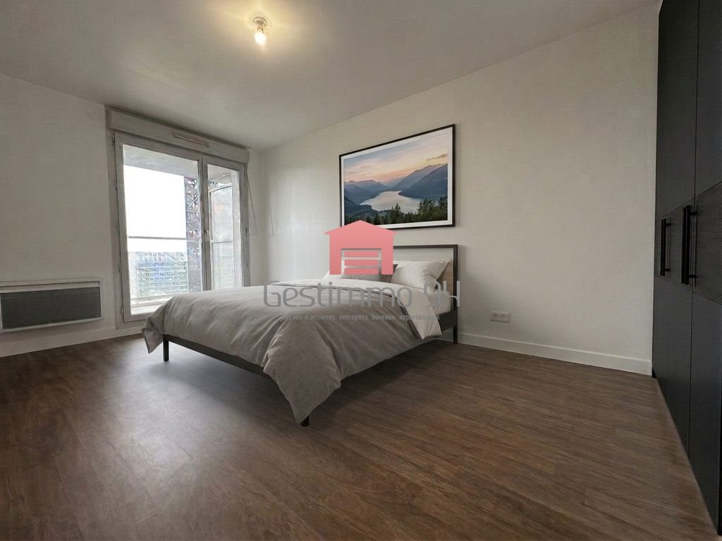 Appartement à louer, 66m², Puteaux