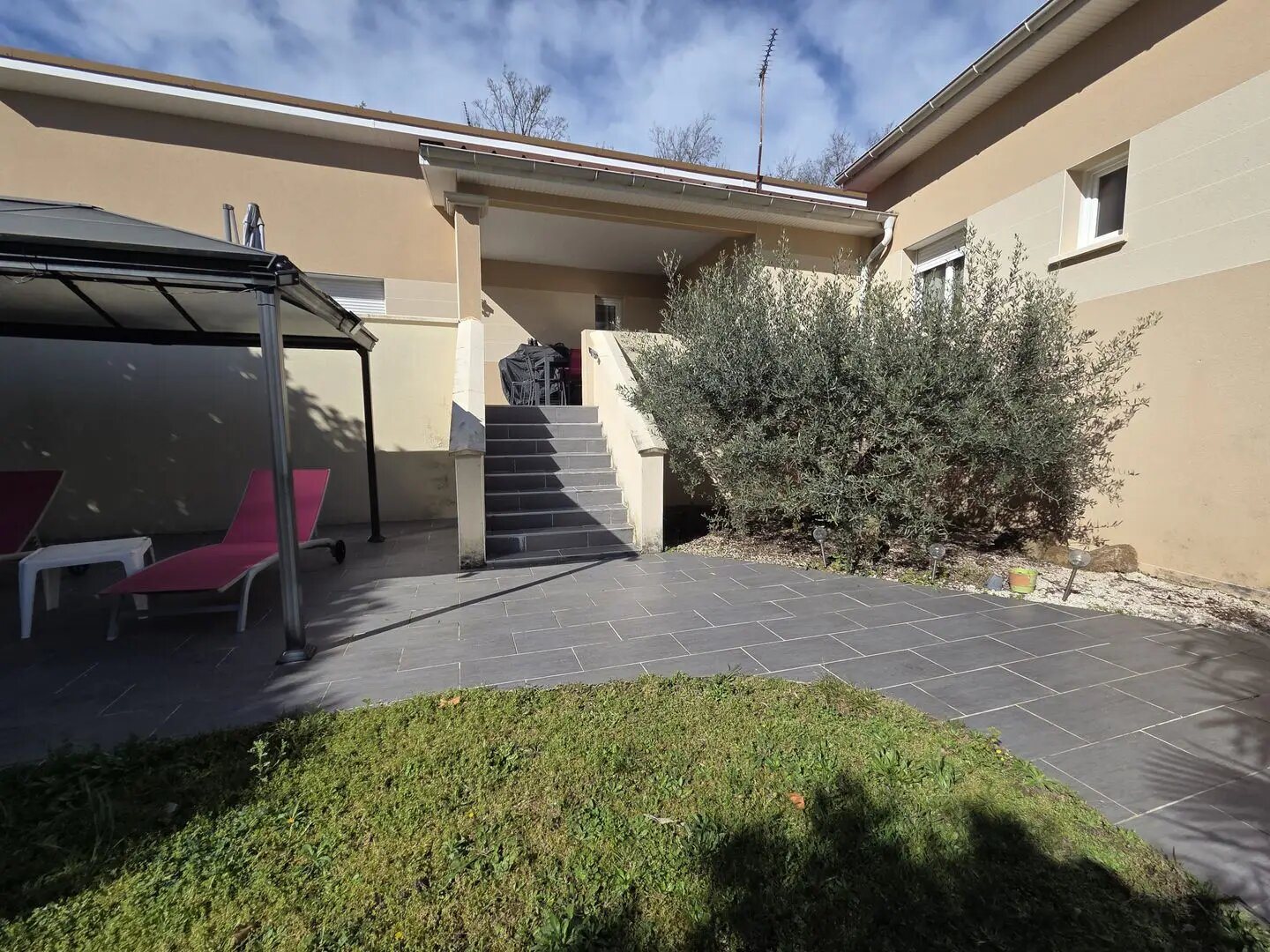 Maison à vendre, 157m², Sainte-Colombe