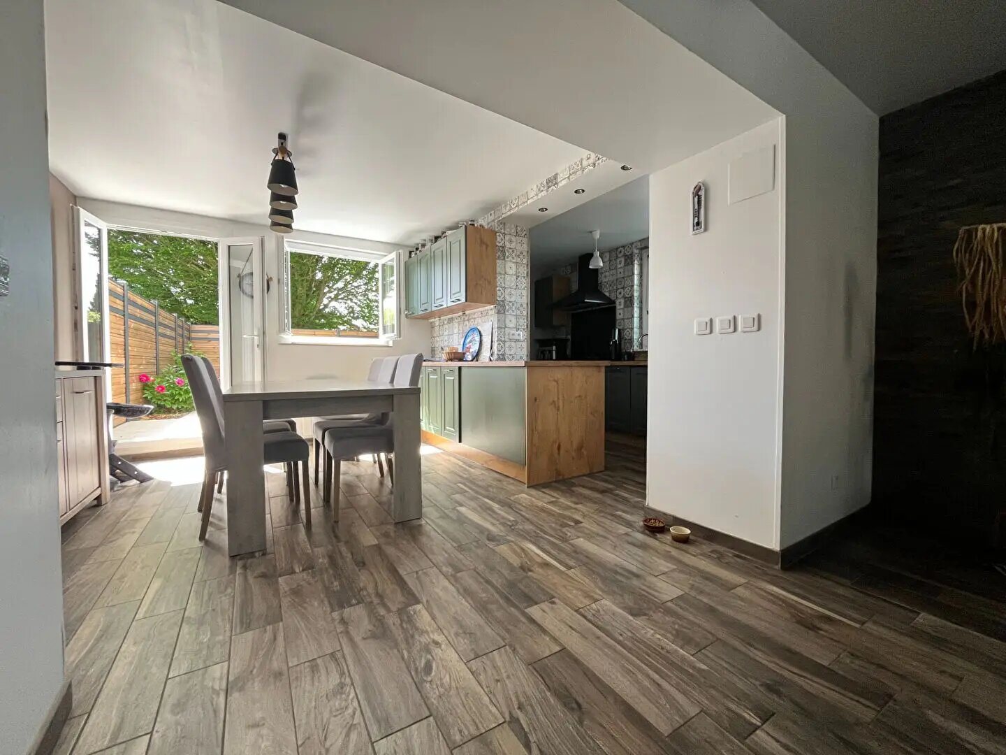 Maison à vendre, 101m², Argences