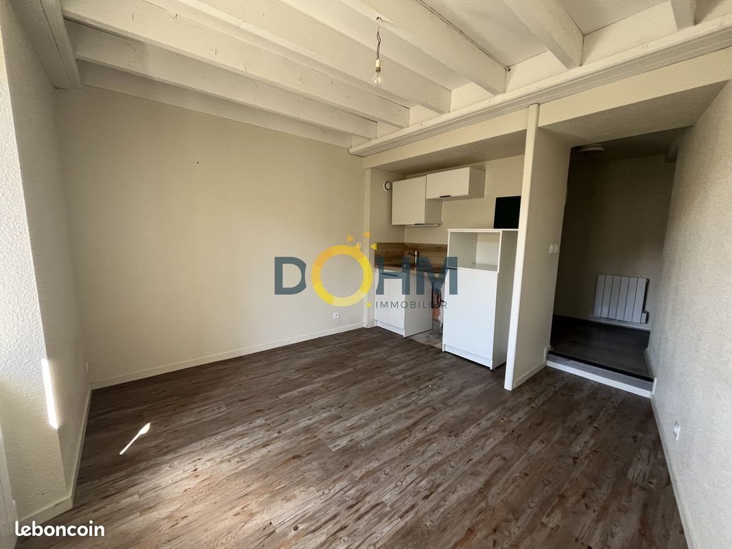 Appartement à louer, 35m², Saint-Bonnet-le-Château