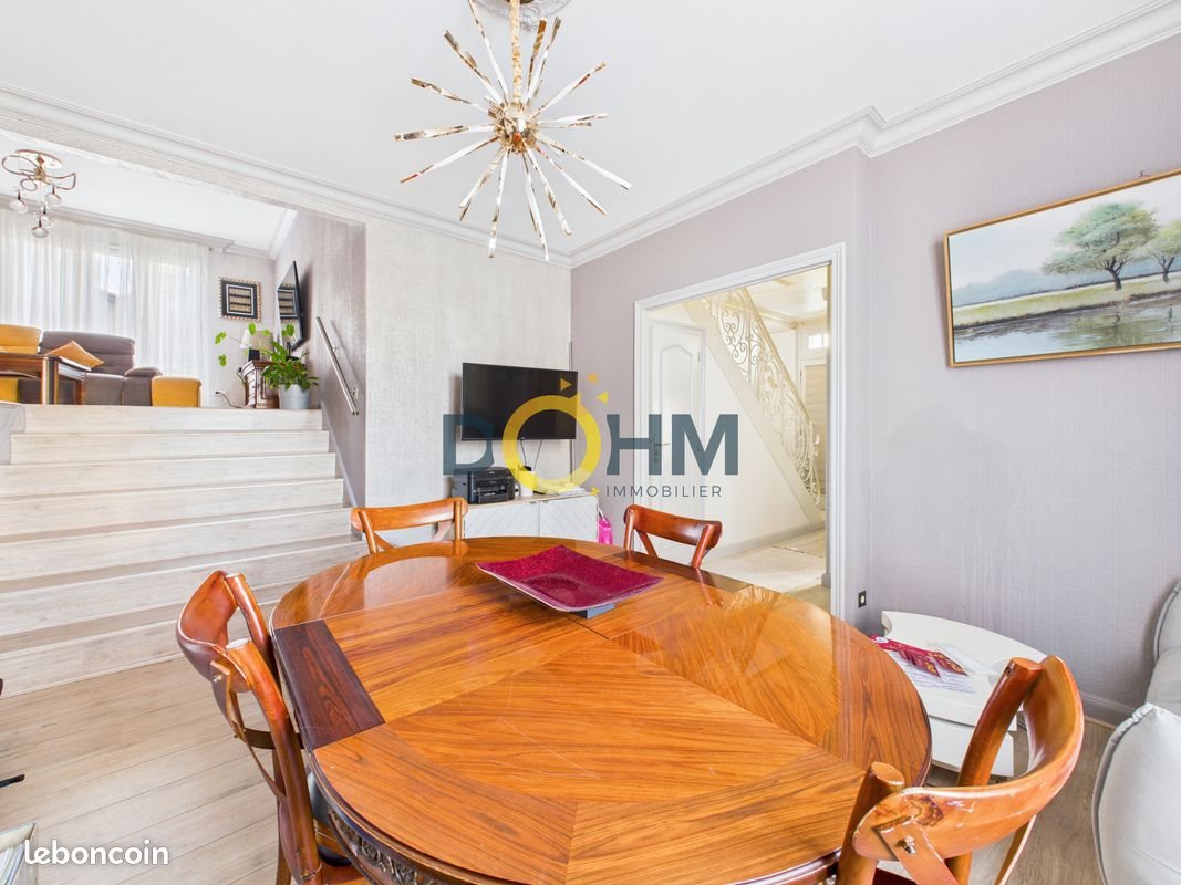 Maison à vendre, 126m², Fraisses