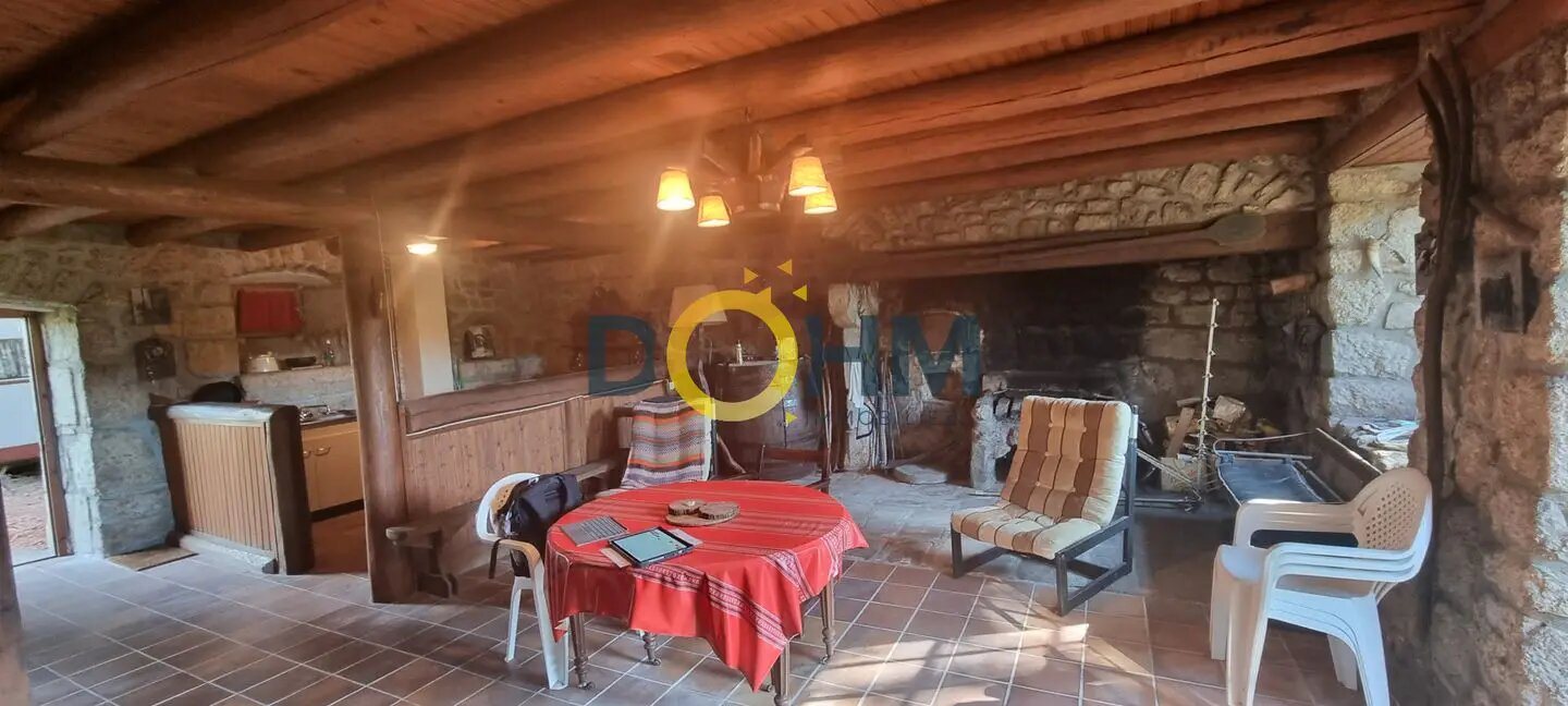 Maison à vendre, 106m², Usson-en-Forez
