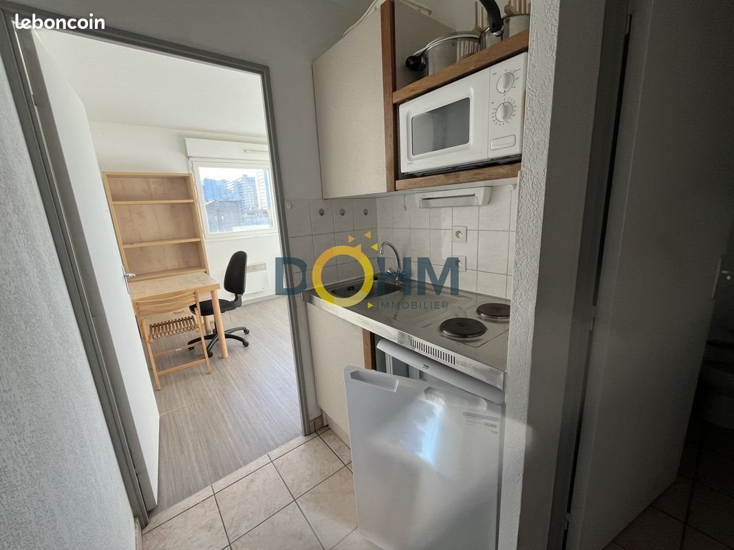Appartement à louer, 18m², Saint-Etienne