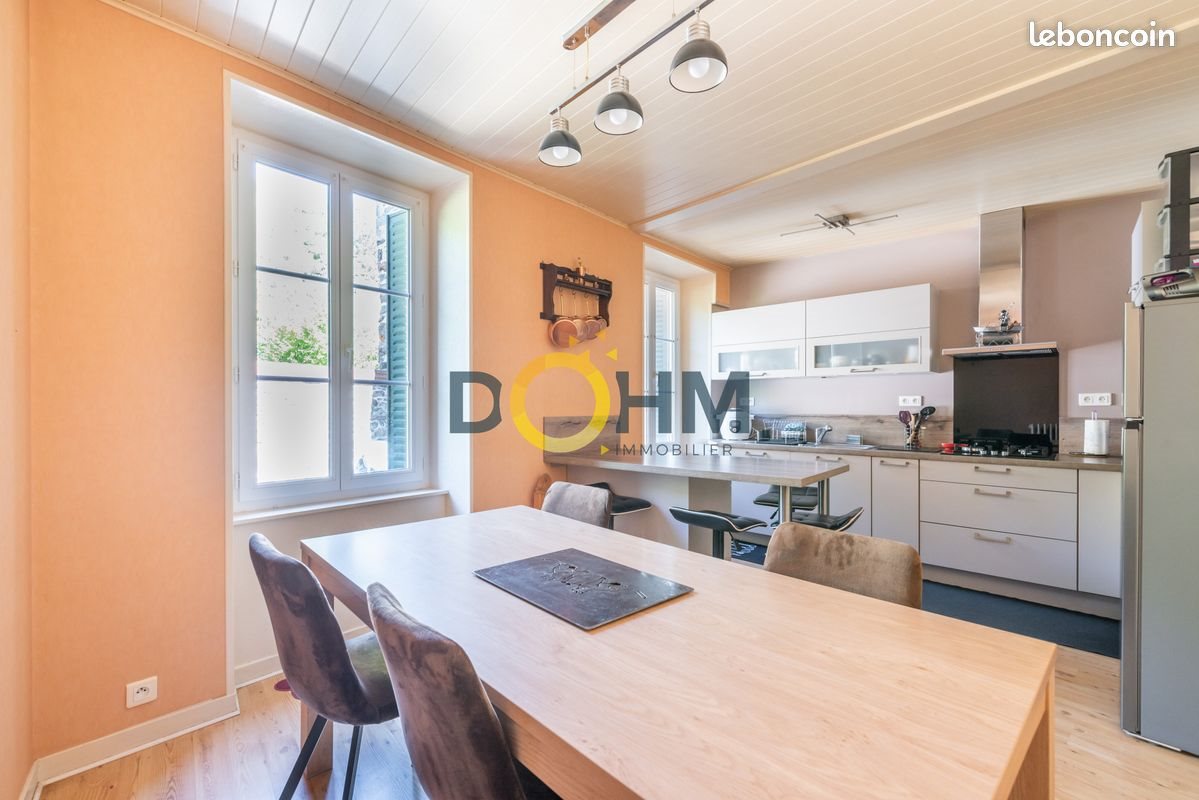 Maison à vendre, 94m², Massiac