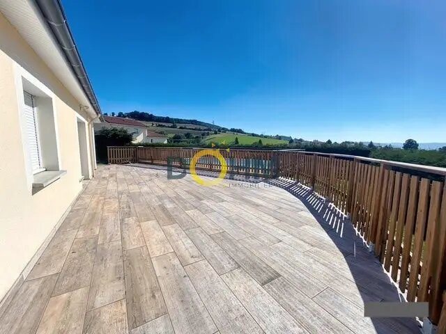 Maison à vendre, 174m², Le Chambon-Feugerolles