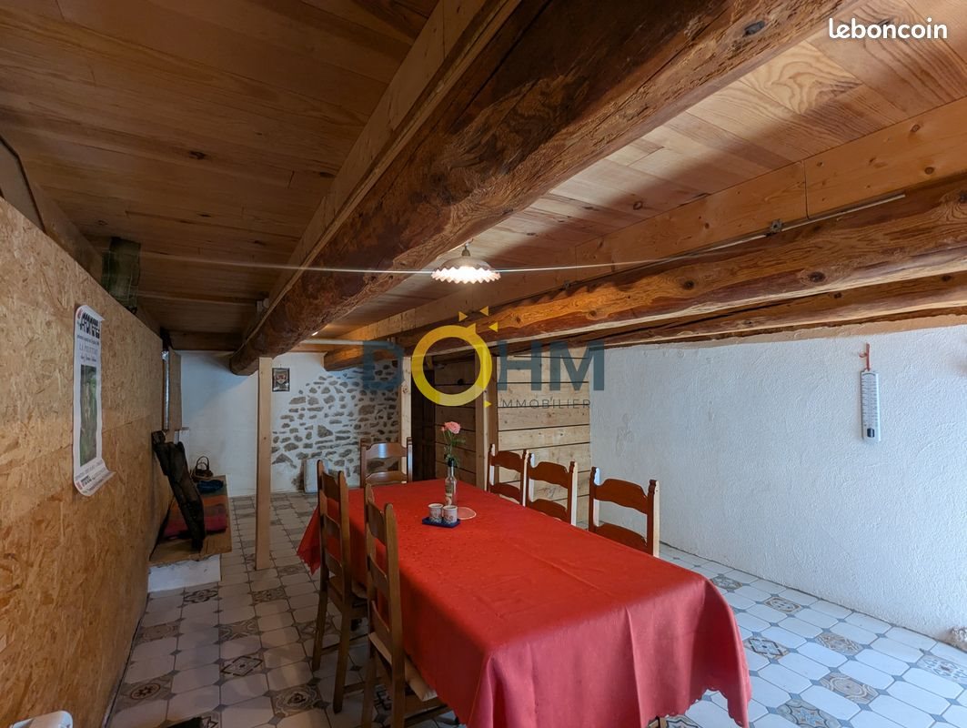 Maison à vendre, 77m², Job