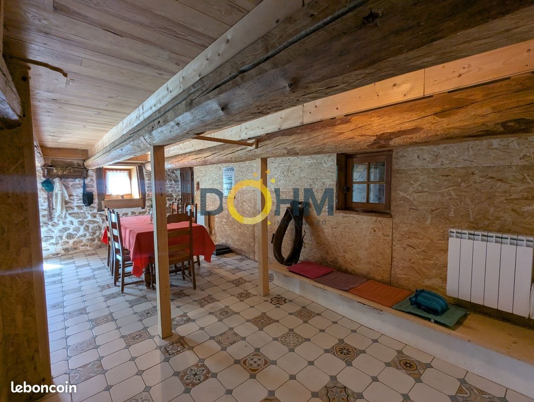 Maison à vendre, 77m², Job