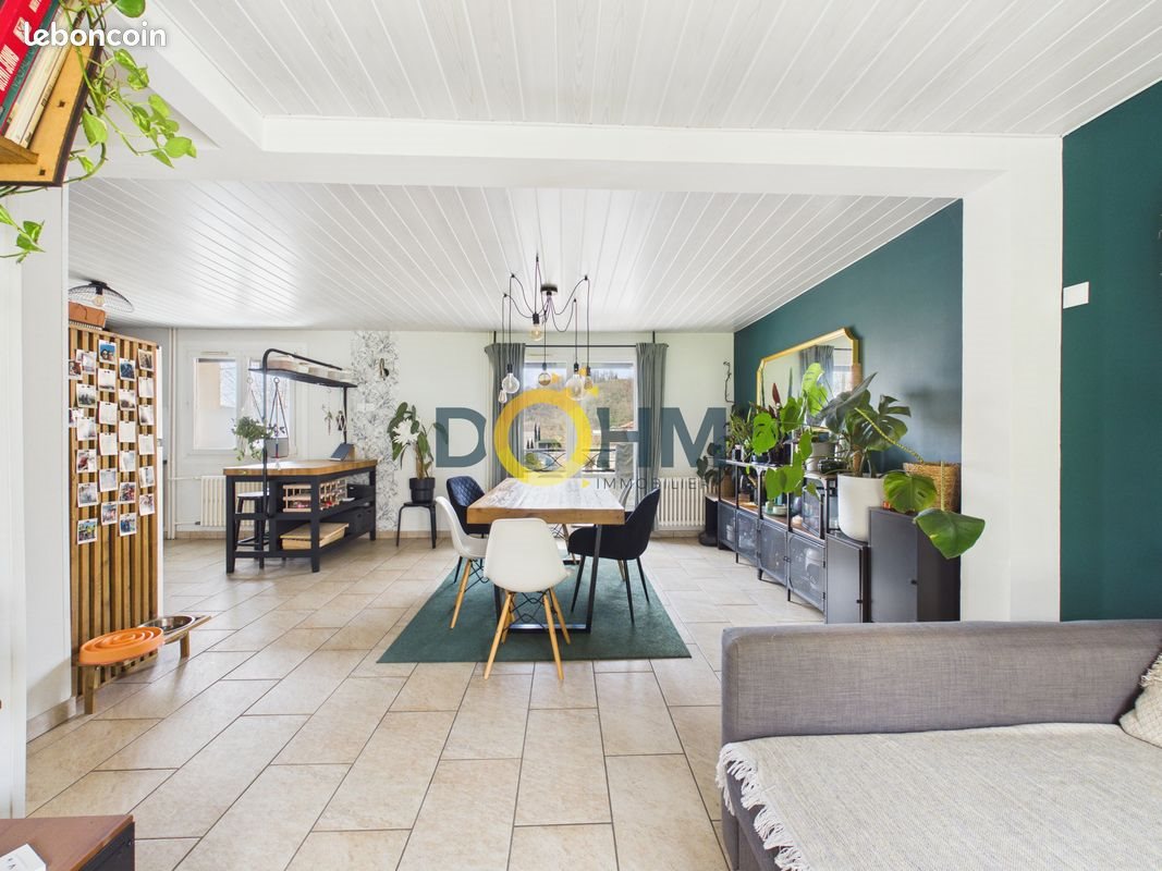 Maison à vendre, 83m², Le Chambon-Feugerolles