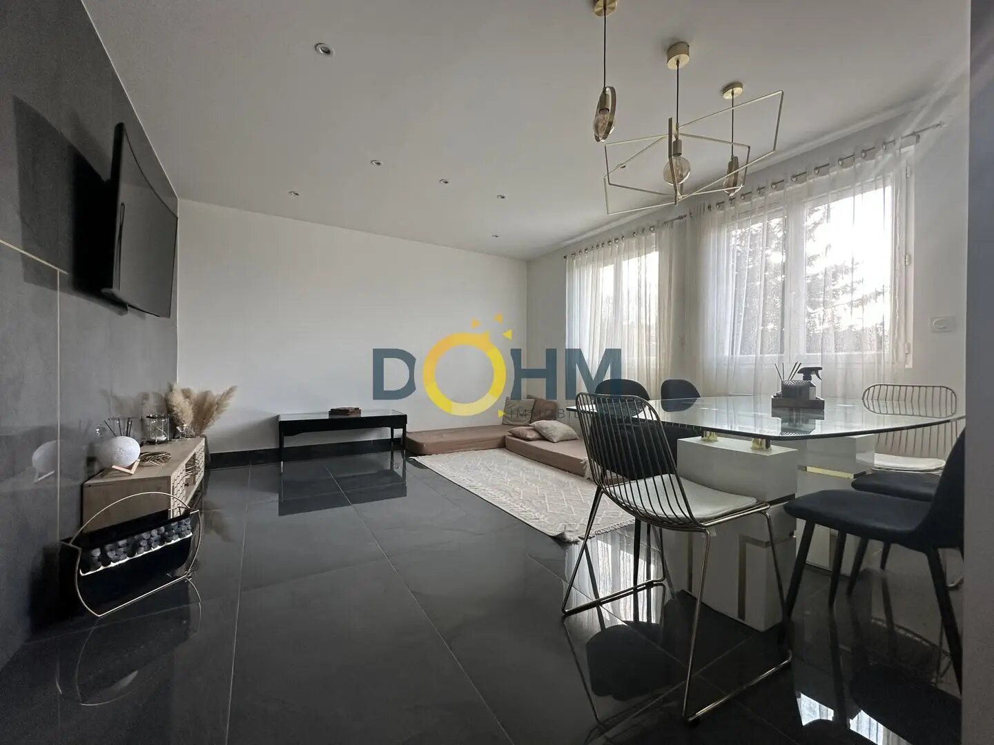 Maison à vendre, 122m², Le Chambon-Feugerolles